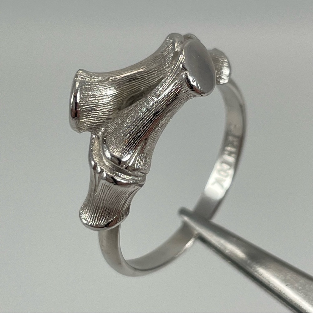 SARAH COVENTRY Stylized Bamboo Branch Silver Tone Adjustable Vintage Ring